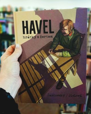 VÁCLAV HAVEL v komiksu, DANA DRÁBOVÁ v rozhovoru, JO NESBO v psychopekle. Krásný čas padajícího listí vám přeje vaše...